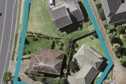 2/140 Norman Lesser Drive, St Johns, Auckland