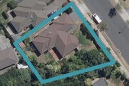 23 Barrington Drive, Huntington, Hamilton