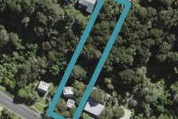 1/221 Ocean View Road, Waiheke Island, Auckland