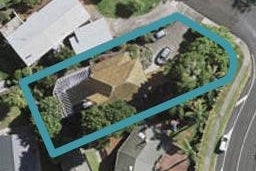 2 Earls Court, Hillpark, Auckland