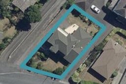 106 Lake Crescent, Hamilton Lake, Hamilton