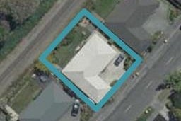 21 Farquhars Road, Redwood, Christchurch