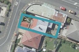 11 Lawrence Street, Mornington, Dunedin