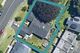 2 Edgecumbe Road, Tauranga, Tauranga
