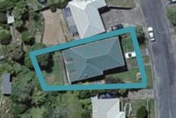 51 Batchelor Street, Newlands, Wellington
