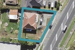 18 Te Atatu Road, Te Atatu South, Auckland