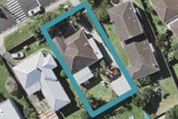 17 Roberts Avenue, Bayswater, Auckland