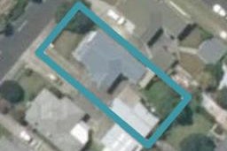 911 Heathcote Avenue, Mayfair, Hastings
