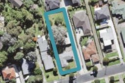 35 Cliff View Drive, Green Bay, Auckland