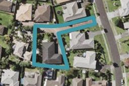 10 Pajaro Place, Golflands, Auckland