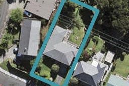 16 Camelot Place, Glenfield, Auckland