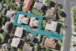 1/100 Gosford Drive, Botany Downs, Auckland