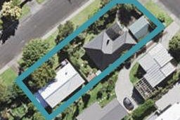 1/72 Aeroview Drive, Beach Haven, Auckland