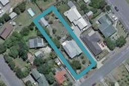 19 Cambridge Road, Martinborough