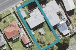 305 Beach Haven Road, Birkdale, Auckland