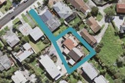 49A Shanaway Rise, Hillcrest, Auckland