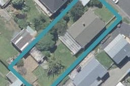 15 Mill Street, Sawyers Bay, Port Chalmers