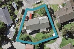 8 Hemsway Place, Sunnyhills, Auckland