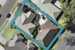 2/30 Ambleside Drive, Northpark, Auckland