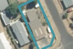 121 Weka Street, Whangamata