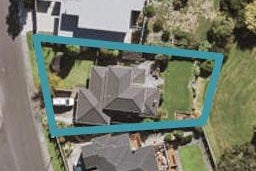 4 Tarahanga Street, Northcote, Auckland