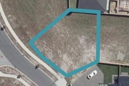 12 The Meadows Drive, Flagstaff, Hamilton