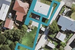 8/47 Awaroa Road, Sunnyvale, Auckland