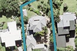 32 The Crescent, Tindalls Beach, Whangaparaoa