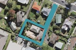 1/11 Camelot Place, Glenfield, Auckland