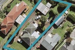 12 Exmouth Road, Northcote, Auckland