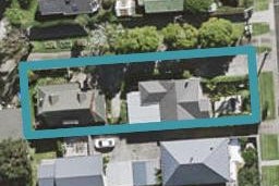 2/22 Gladstone Road, Northcote, Auckland