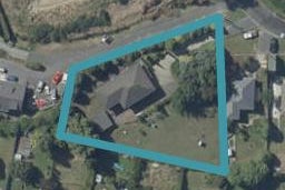 32 Waldron Crescent, Green Island, Dunedin