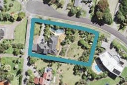 32 Laingfield Terrace, Laingholm, Auckland