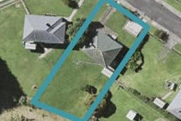 8 Lowe Street, Belmont, Auckland