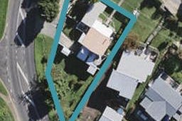 2 Moana Avenue, Surfdale, Waiheke Island