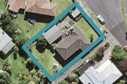 4 Denyer Place, New Lynn, Auckland