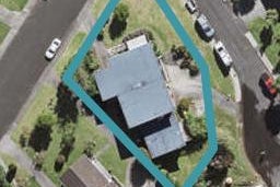 2/114 Eban Avenue, Hillcrest, Auckland