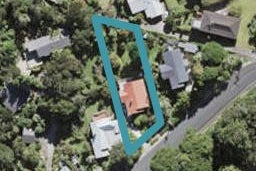 19 Island Bay Road, Beach Haven, Auckland