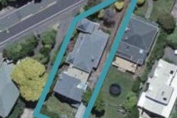 2/20 Burma Road, Khandallah, Wellington