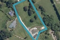 344 Crane Road, Kamo