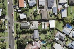 1/27 Abbotleigh Avenue, Te Atatū Peninsula, Auckland