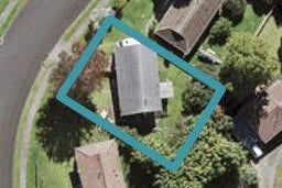 8 Holmes Drive, West Harbour, Auckland