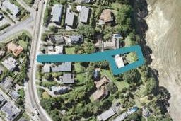 2/187 Beach Road, Castor Bay, Auckland