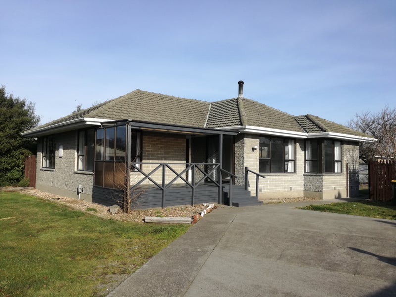 5 Fairmont Place, Hornby, Christchurch - Carousel 1