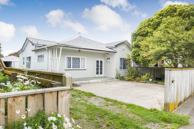 17 Hereford Street, West End, Palmerston North - Carousel 20