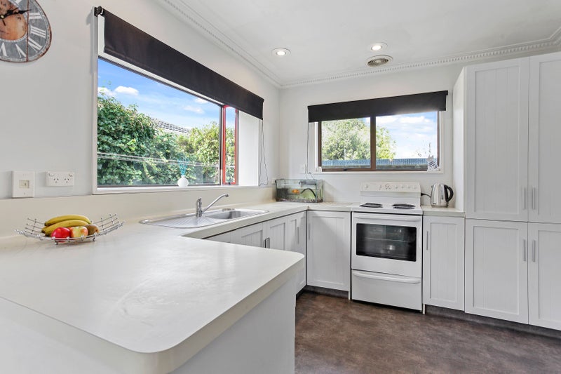 2/19 London Street, Richmond, Christchurch - Carousel 2