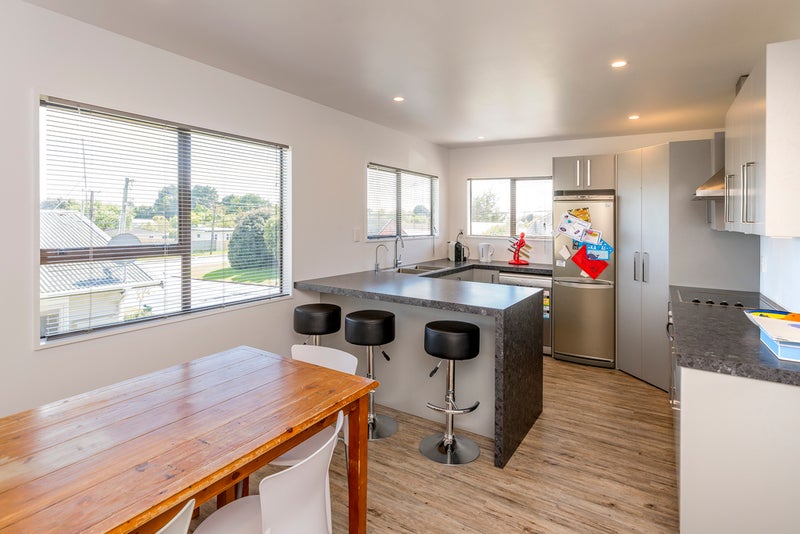 56 Martin Road, Paraparaumu Beach, Paraparaumu - Carousel 2