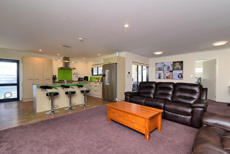 32A Smithfield Road, Tawhero, Whanganui - Carousel 1