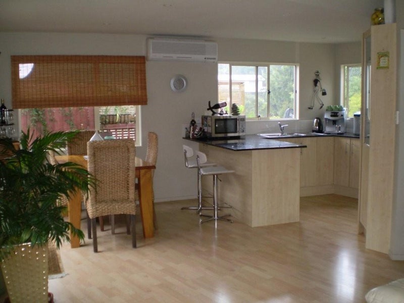 61A Hendry Avenue, Hillsborough, Auckland - Carousel 2