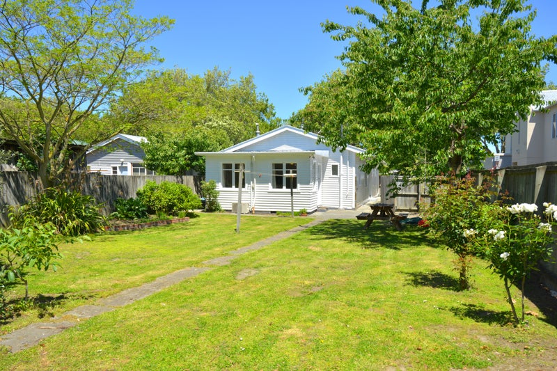 11 Domett Street, Waltham, Christchurch - Carousel 2